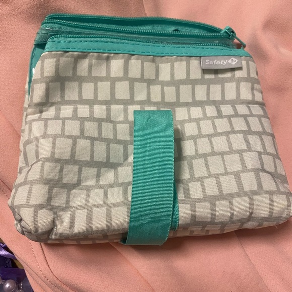 Safety 1st Teal and Gray Baby Bag - Picture 1 of 3